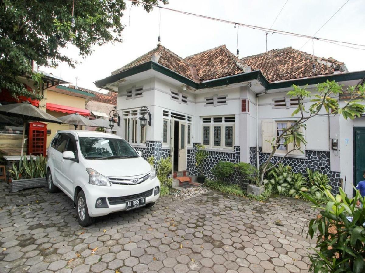 Reddoorz Syariah Near Wijilan Yogyakarta Hotel Exterior foto
